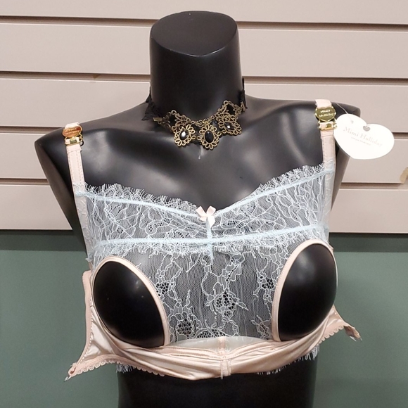 Lovely nursing bra - Picture 2 of 2